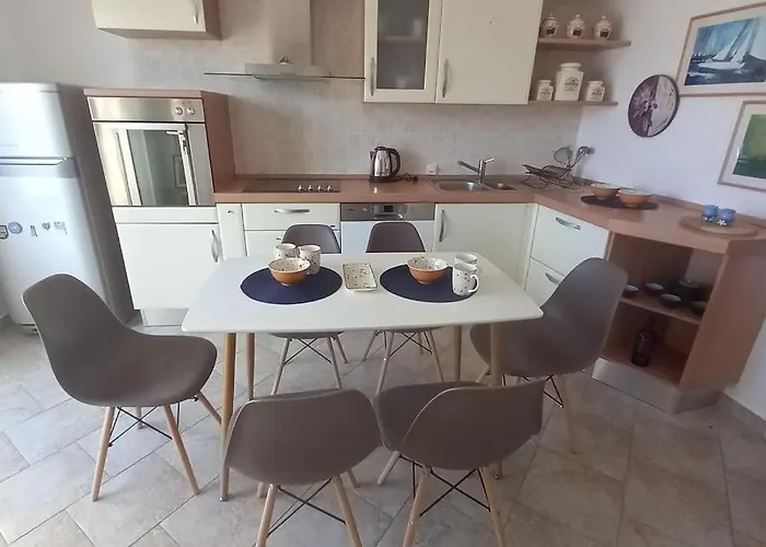 Captains Place * Ugljan